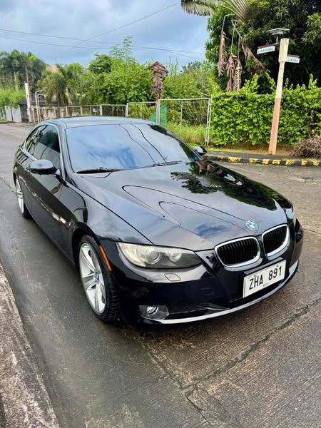 2007 BMW 335i Coupe (US Version)